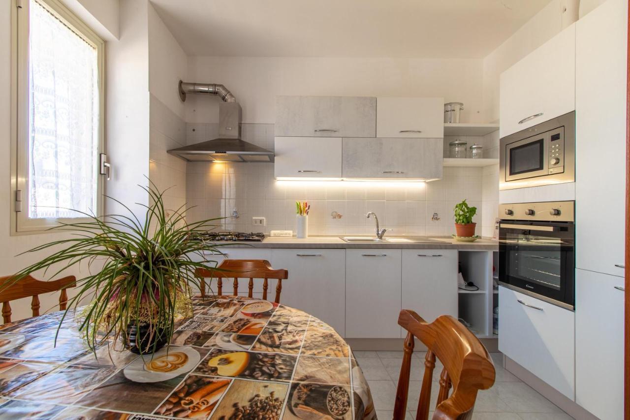Casa Riviera Apartment Donnalucata  Bagian luar foto