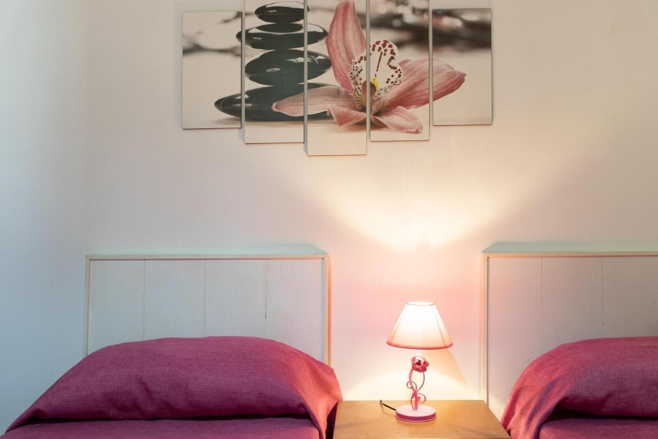 Casa Riviera Apartment Donnalucata  Bagian luar foto