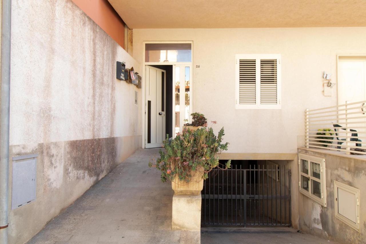 Casa Riviera Apartment Donnalucata  Bagian luar foto